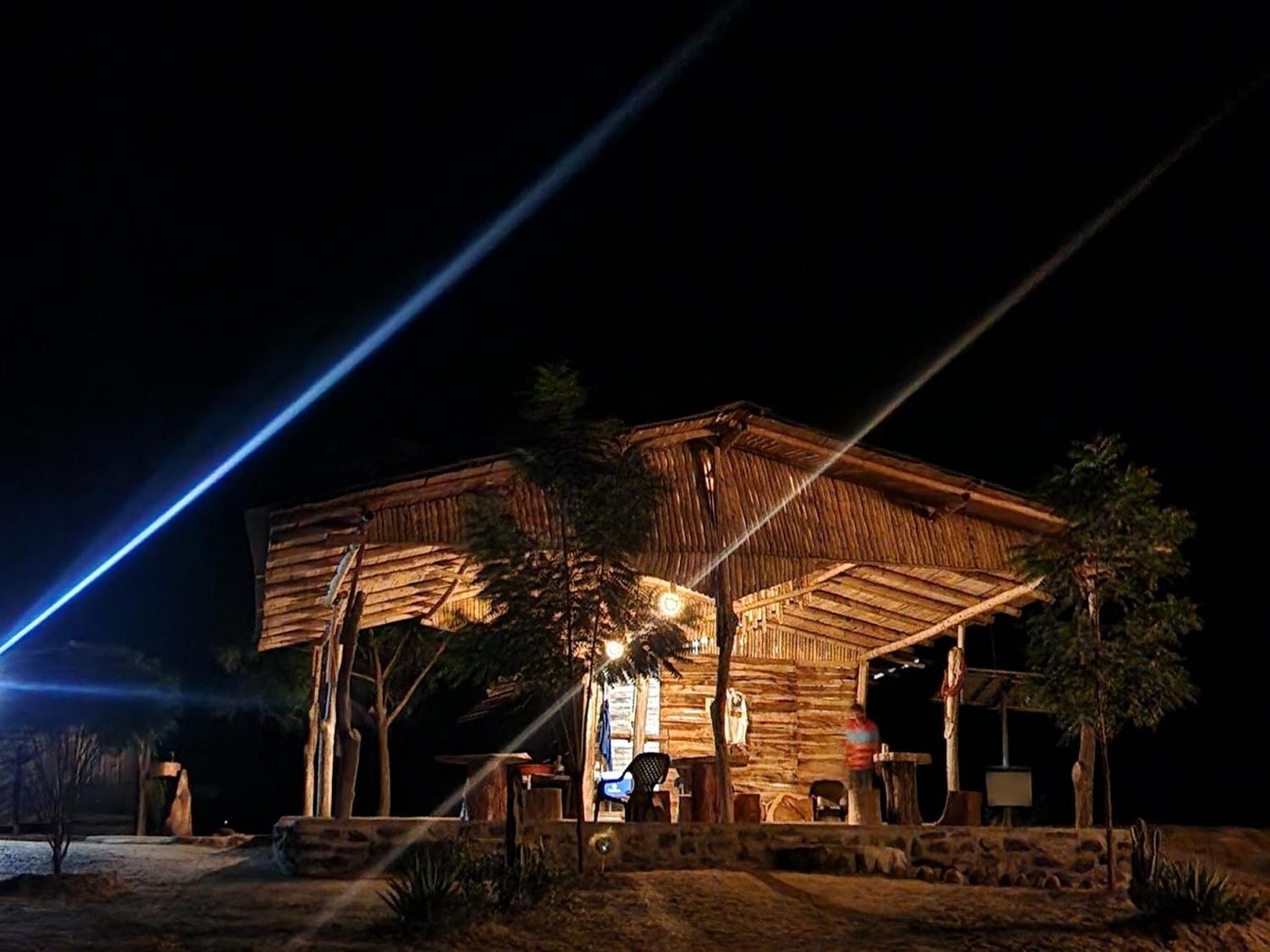 Mana Star Lounge Hotel Villavieja Exterior foto
